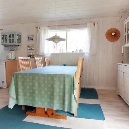 Holiday home Axilen - 1km From The Sea In Djursland And Mols By Interhome